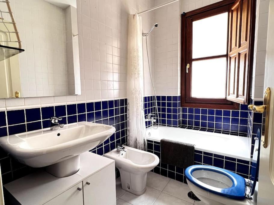 Apartamento Muy Centrico En Granada Buitenkant foto